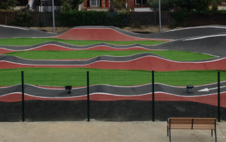 Construcció pista pumptrack per a patins, bicis, patinets a Alpicat-Lleida-Arnó